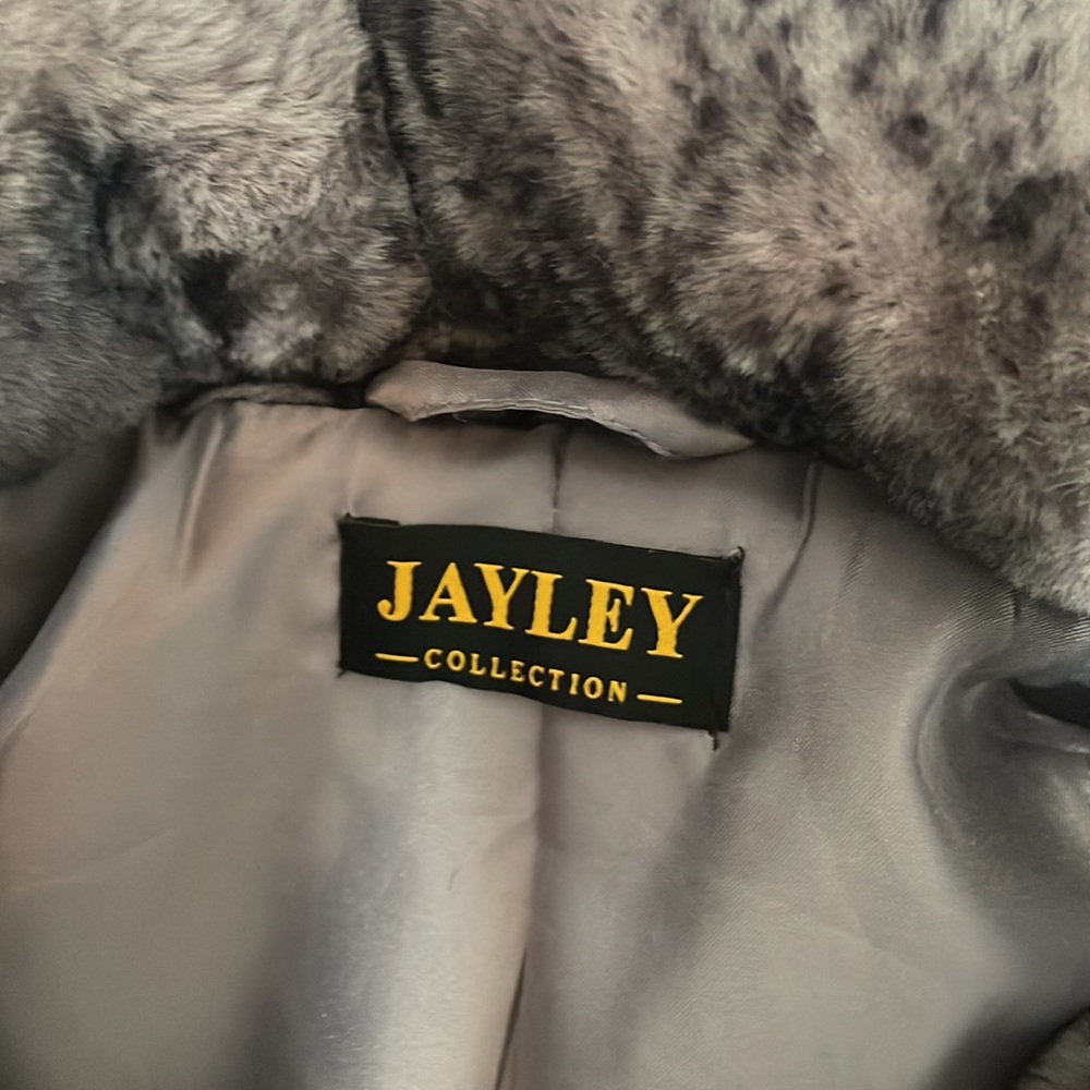 Jayley Collection Faux Fur Oversized Python Print… - image 3